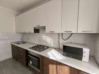 Продам 1 кімнатну квартиру в новобудові з ремонтом вул. Зеле