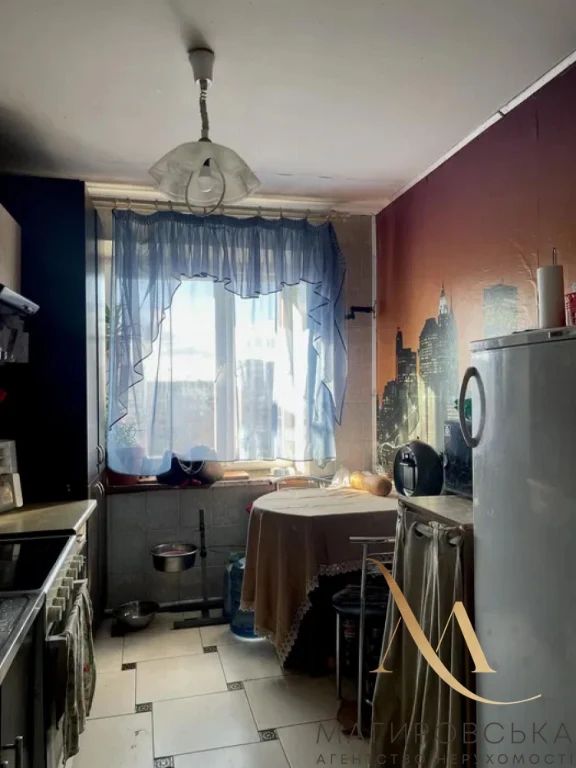 Продаж / Квартира / Сихів, Львів