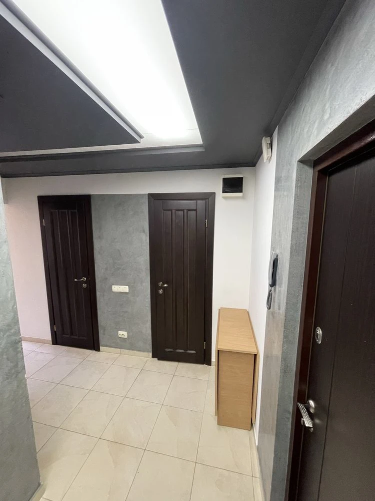 Продаж 2-кімнатної квартири Сихів вул. Довженка (Червоної Ка