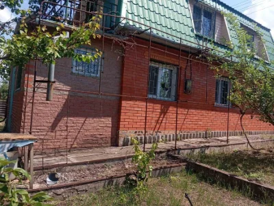 Продам дачный участок с домом и огородом.