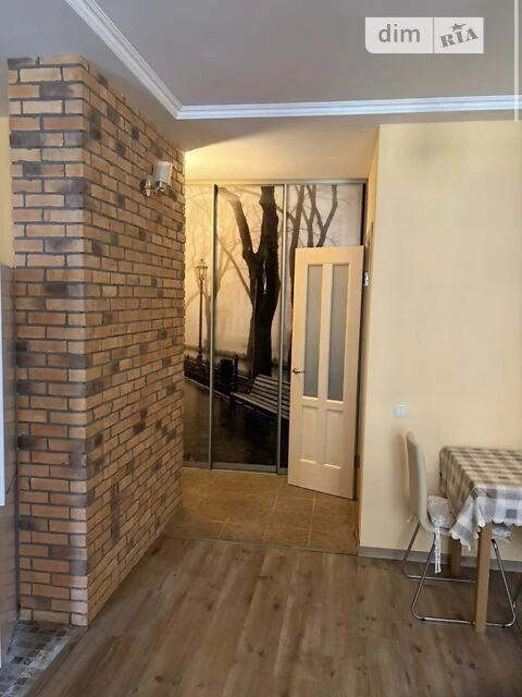 Sale of 1-room apartment 47.6 sq. m. on Stepana Rudnytskoho St. 3/
