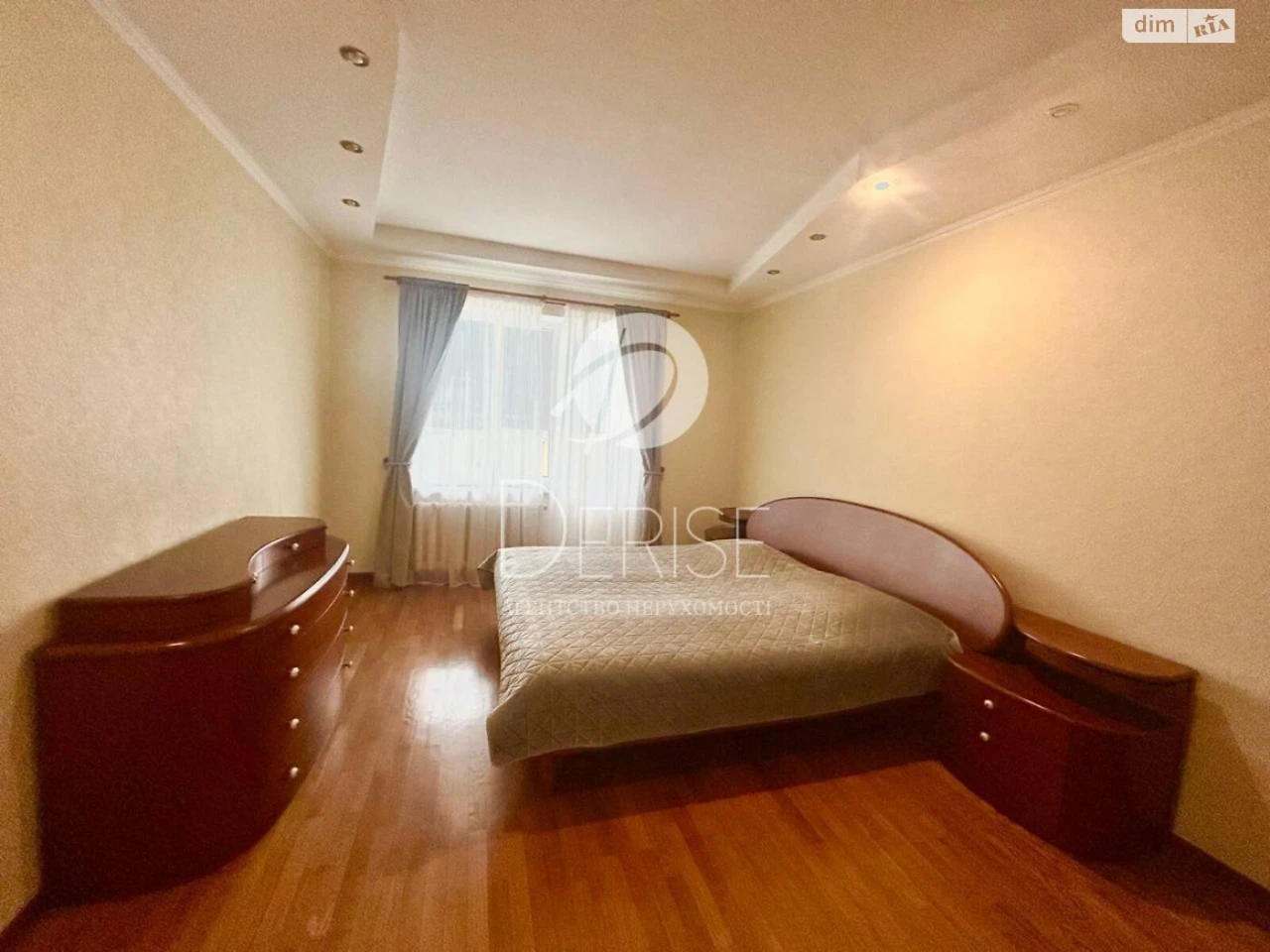 Продаж Квартира Дарницький