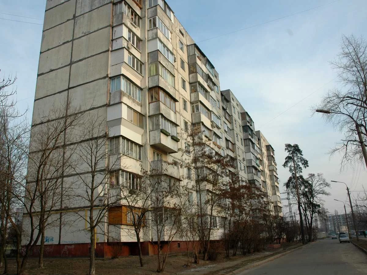 Продаж 3к ГАЗ !! квартири 70м² вул. Хорольська 8/4, Ліцей №4