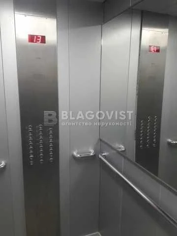Продаж чудової 3-кімнатної квартири Каховська 62 А, метро Лі
