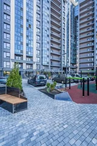 1-кім 48 кв.м  ЖК Львівська площа вулиця Кудрявська Центр Ше