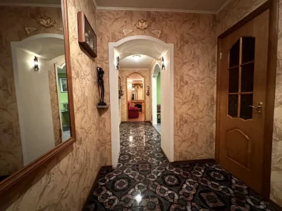 Квартира. Київ, Леся Курбаса просп.