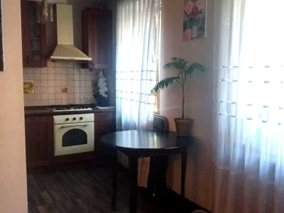 Квартира. Київ, Науки просп.