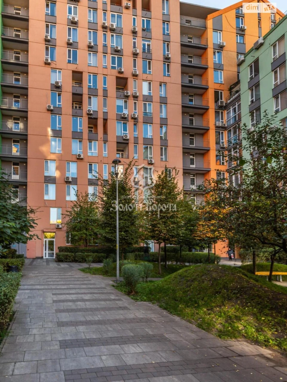 Продаж Квартира Дніпровський