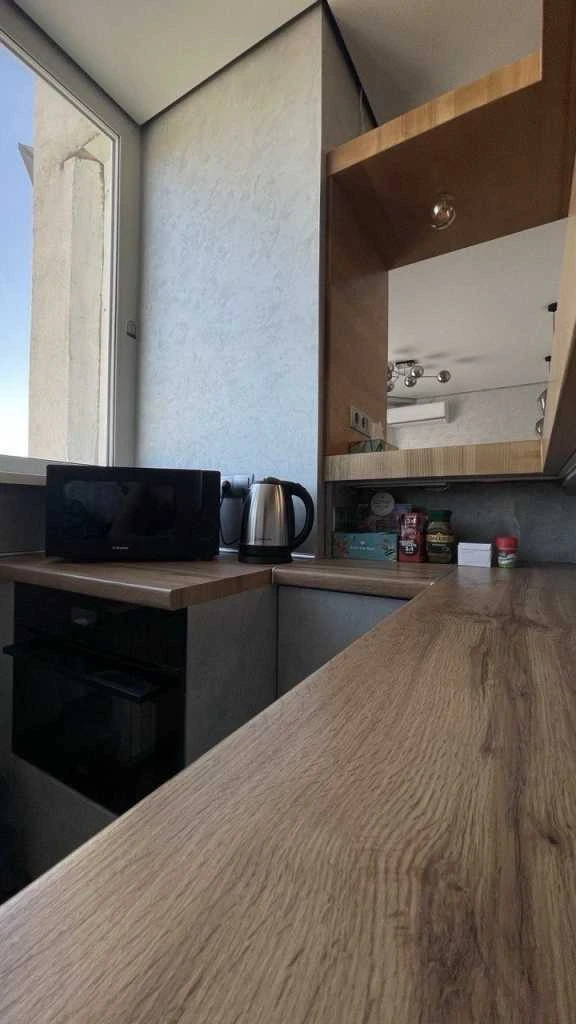 Продажа 2-комнатной квартиры 72 м², Николая Бажана просп., 1