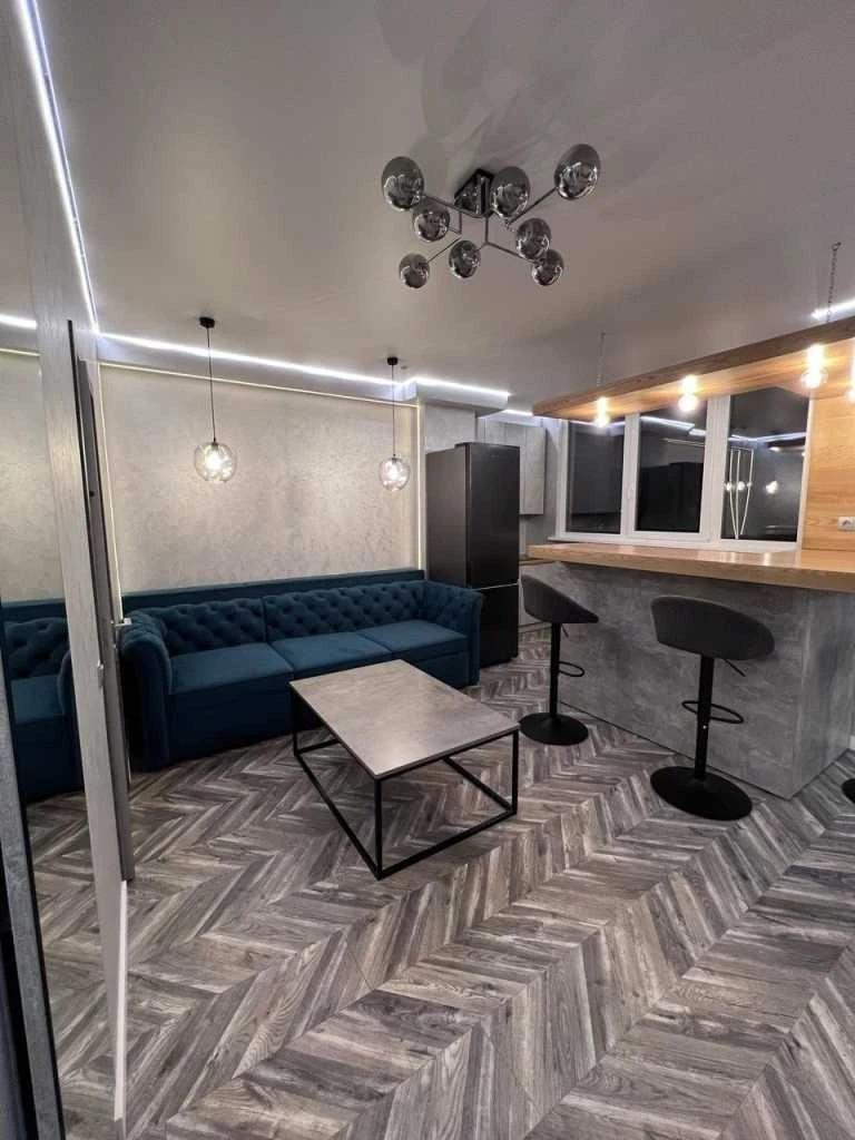 Продажа 2-комнатной квартиры 72 м², Николая Бажана просп., 1