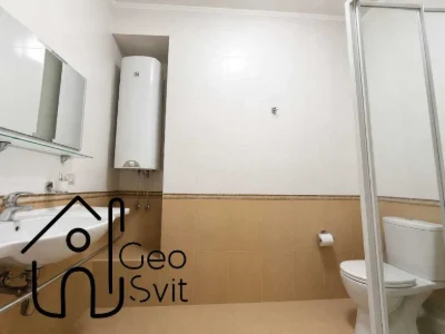 183 м² затишку та безпеки в центрі Києва — 4-кімнатна кварти