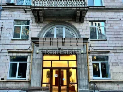 Квартира. Київ, Хрещатик вул.