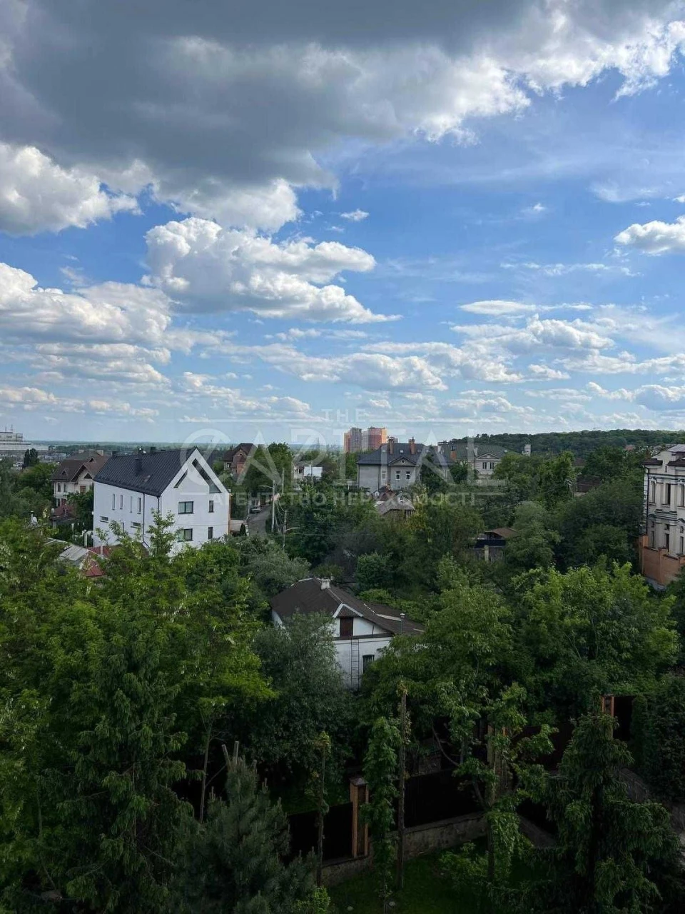 Продаж квартири, вул. Садово-Ботанічна, Печерськ