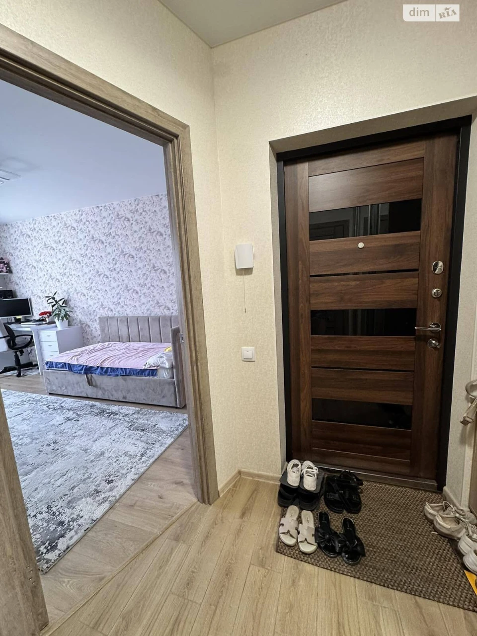 Продаж Квартира Озерна