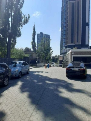 Васильківська,37г ЖК Голосіївський Видова квартира 48 м біля