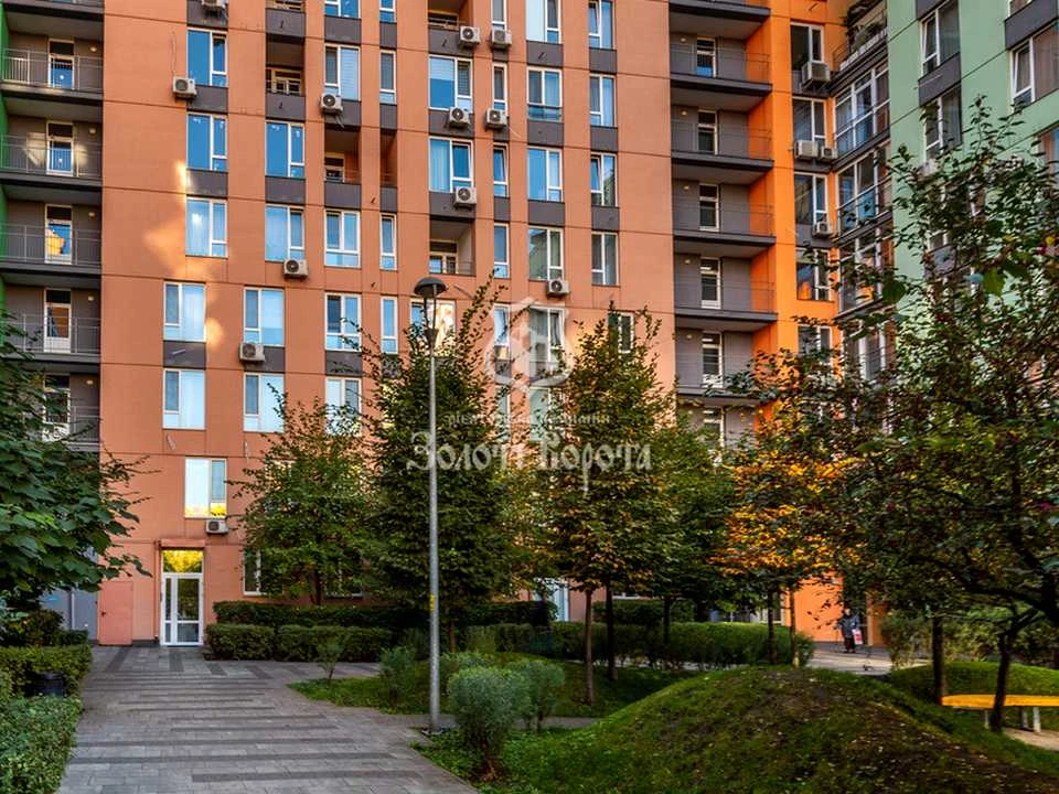 Квартира. Київ, Соборності просп.