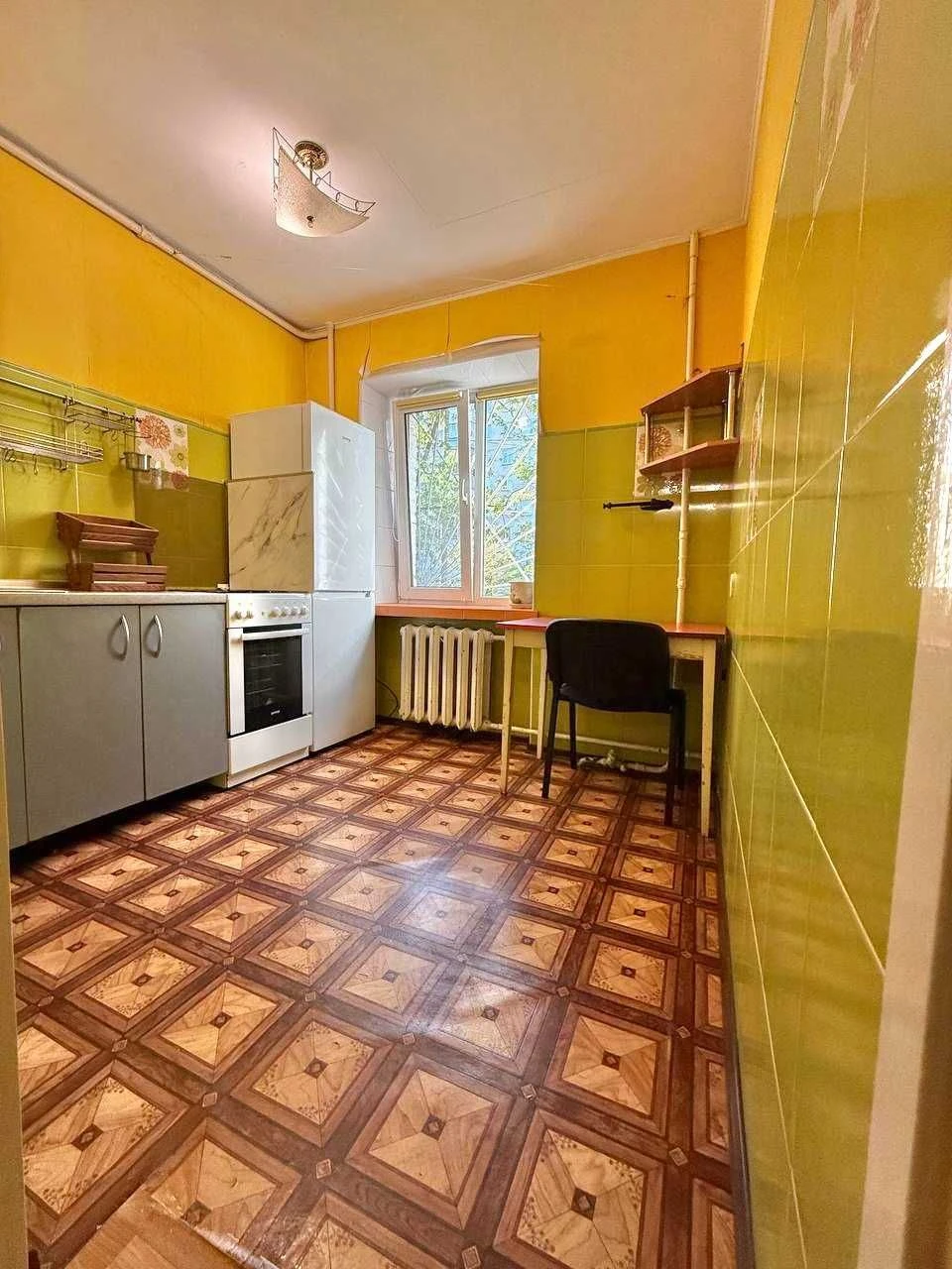Продам двокімнатну квартиру, Дніпровський р-н, Вінстона Черч