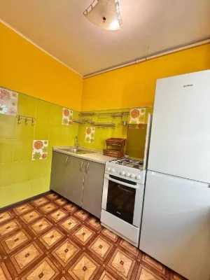Продам двокімнатну квартиру, Дніпровський р-н, Вінстона Черч