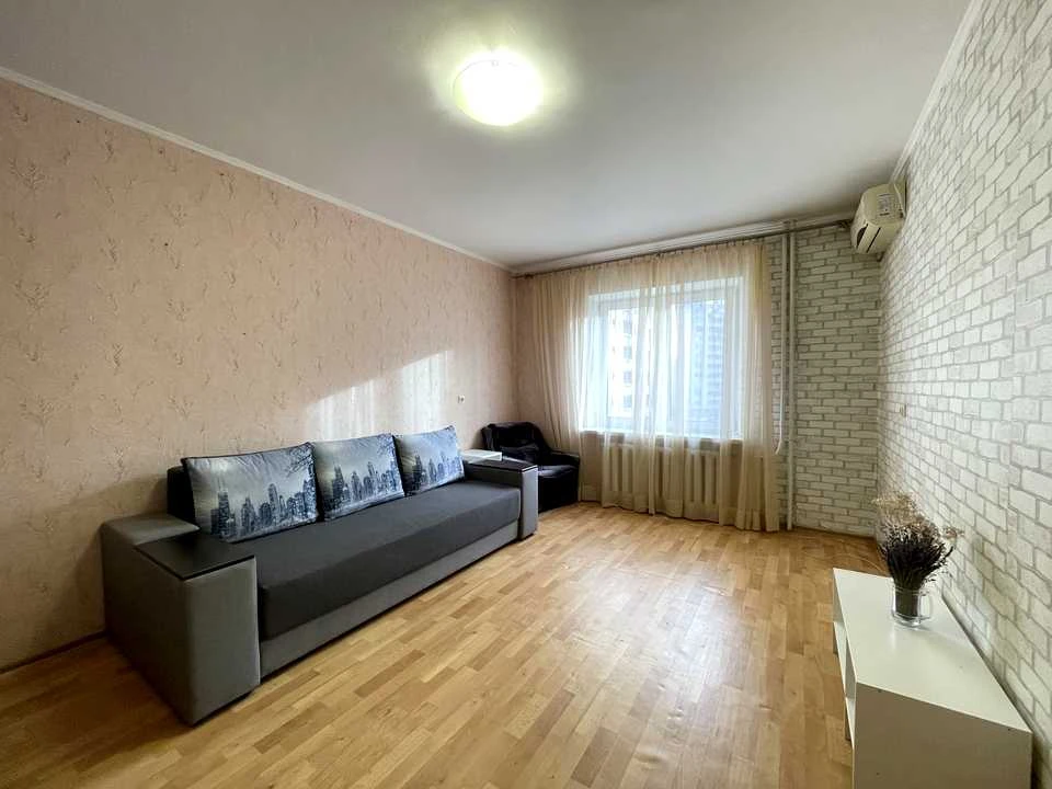 Квартира. Київ, Олени Пчілки вул.