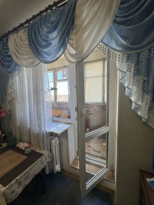 По сертификату продаем 5-ти комнатную квартиру в кирпичном.