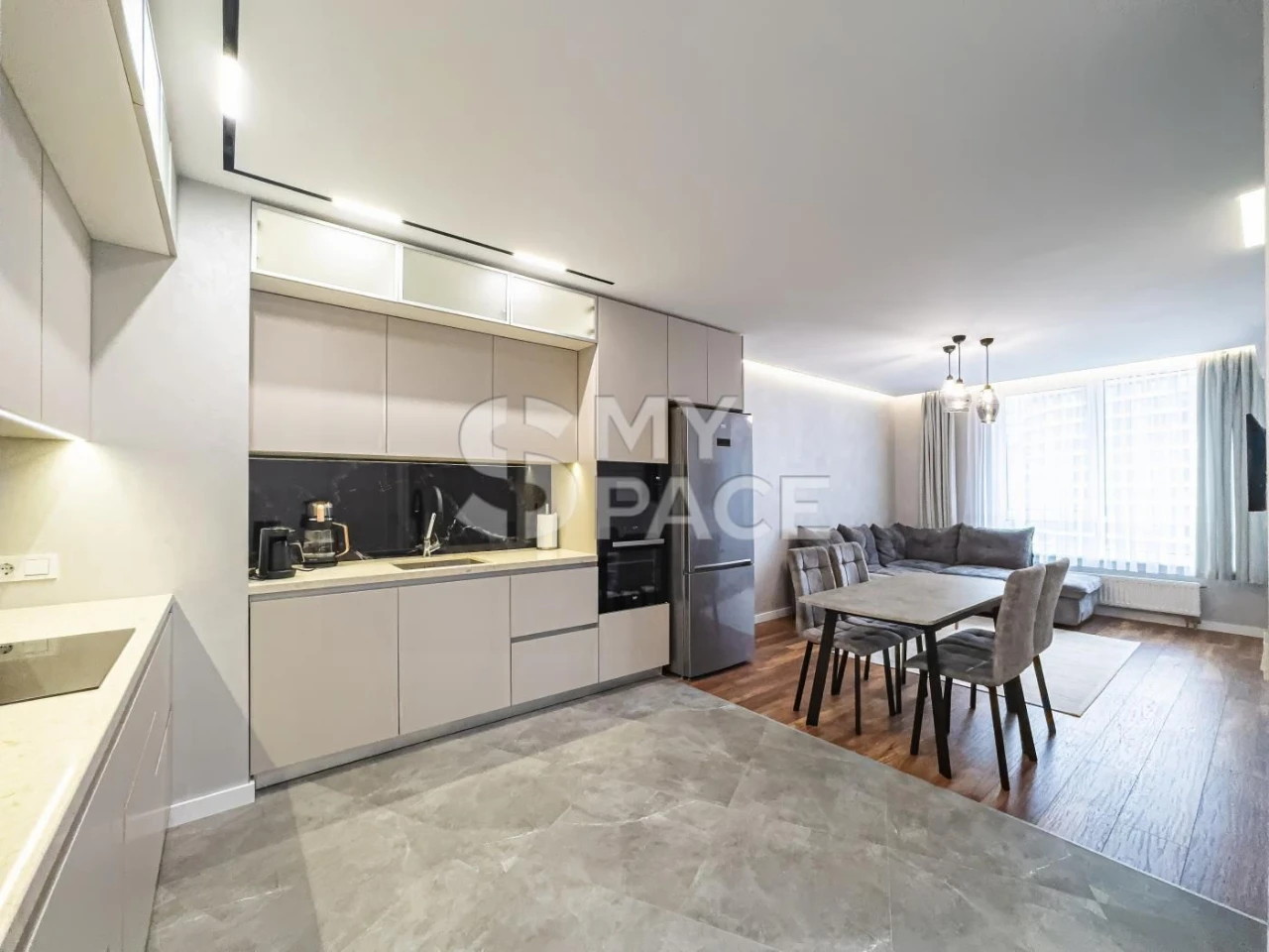 3к квартира 90м2 ЖК Great вул. Дніпровська набережна, 15к, Л