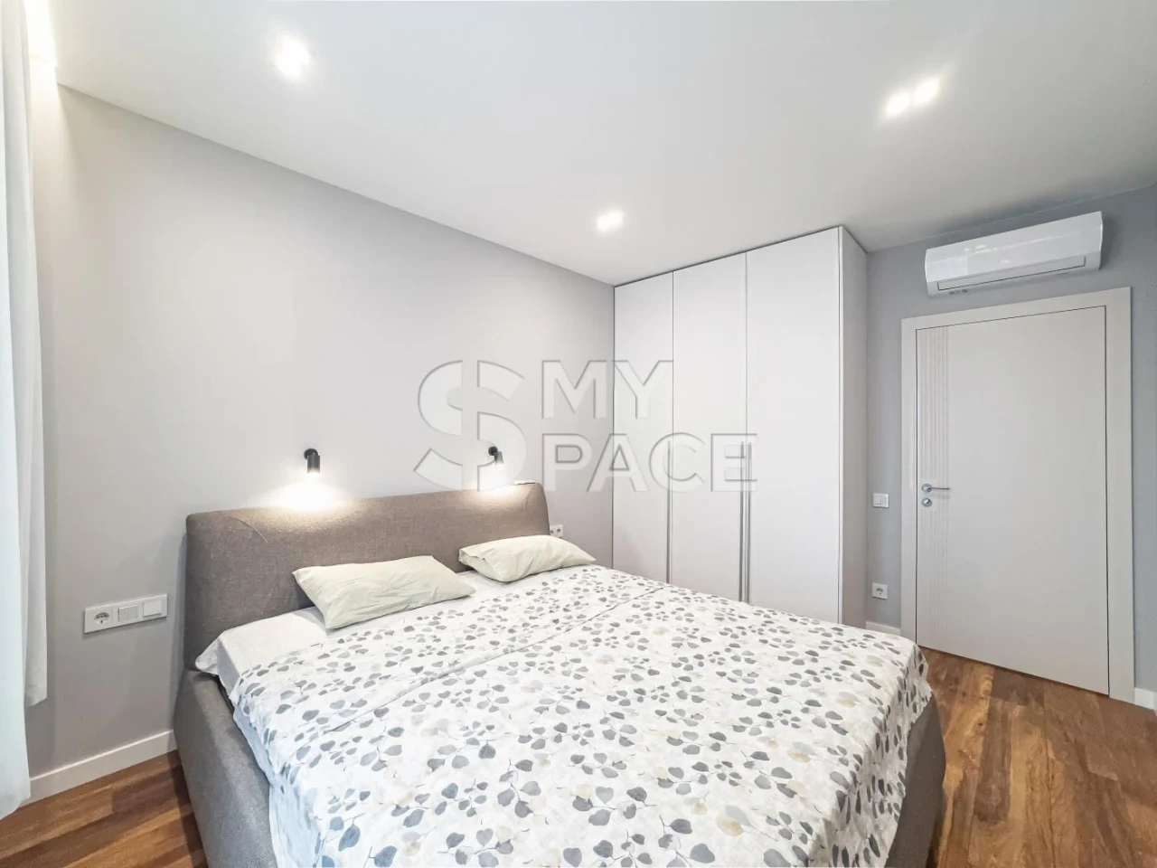 3к квартира 90м2 ЖК Great вул. Дніпровська набережна, 15к, Л