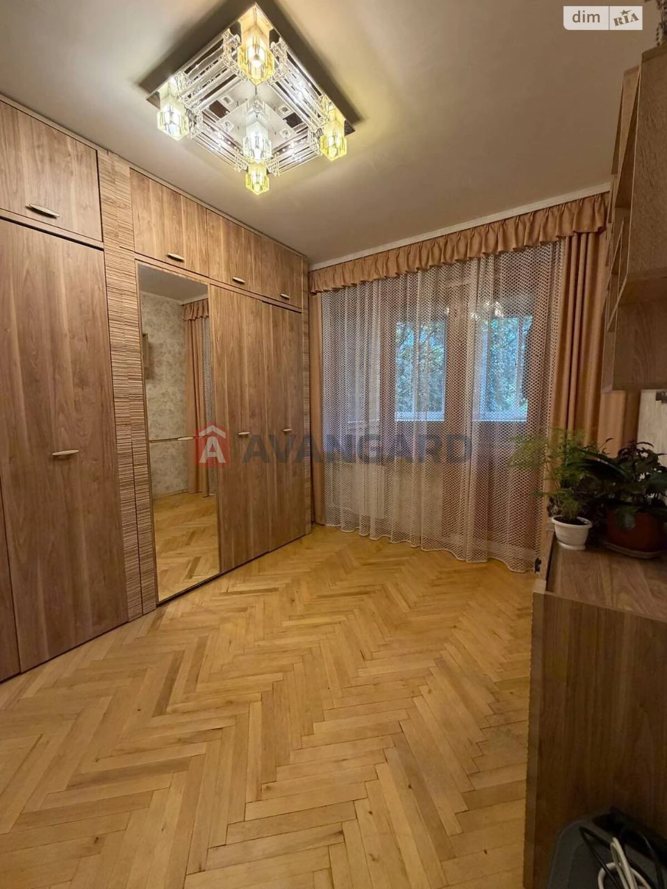 Продаж Квартира Подільський