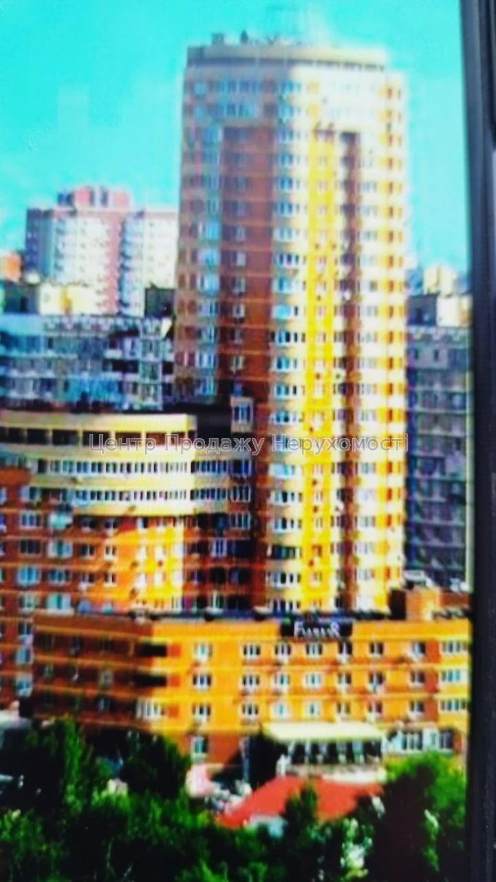 Продаж 1-кімн. квартири 61 м² на 22/25 пов. у Києві!
