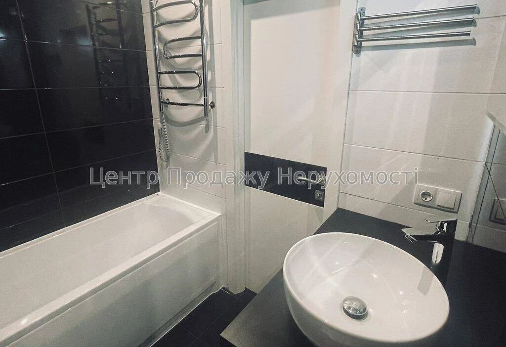 Продаж 1-кімн. квартири 42, 43 м² в ЖК «Місто квітів. Парков