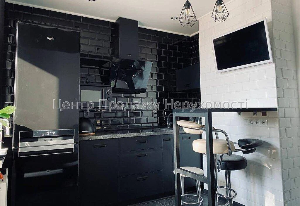Продаж 1-кімн. квартири 42, 43 м² в ЖК «Місто квітів. Парков