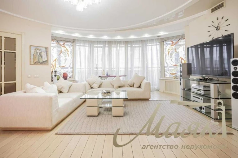 Продаж розкішної 4-кім квартири / 160м2 / ЖК Diplomat Hall /