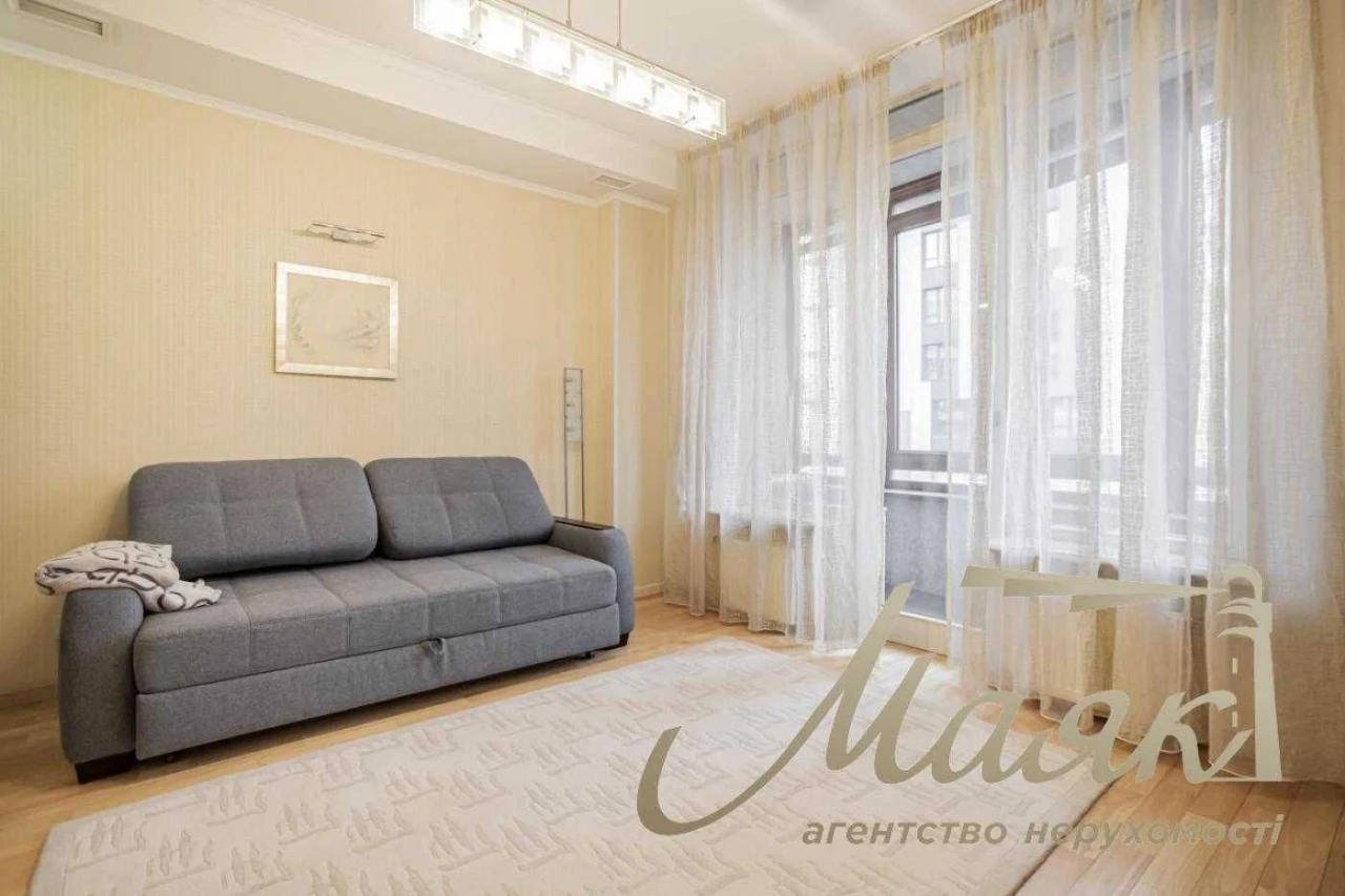 Продаж розкішної 4-кім квартири / 160м2 / ЖК Diplomat Hall /