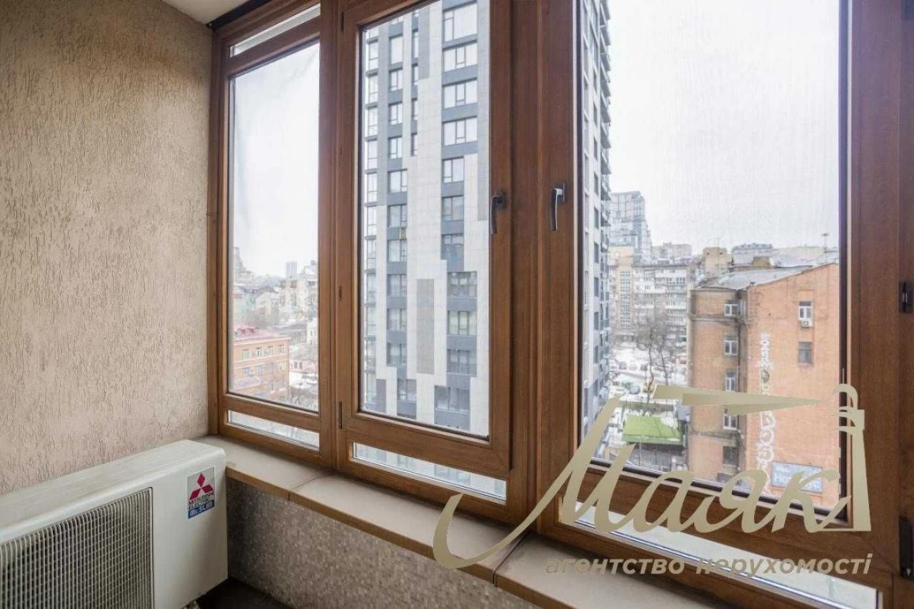 Продаж розкішної 4-кім квартири / 160м2 / ЖК Diplomat Hall /