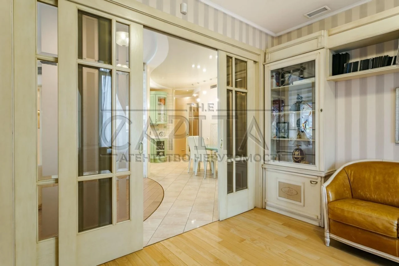 Продаж 3к квартири, ЖК Дипломат хол, вул. Жилянська, Голосіє