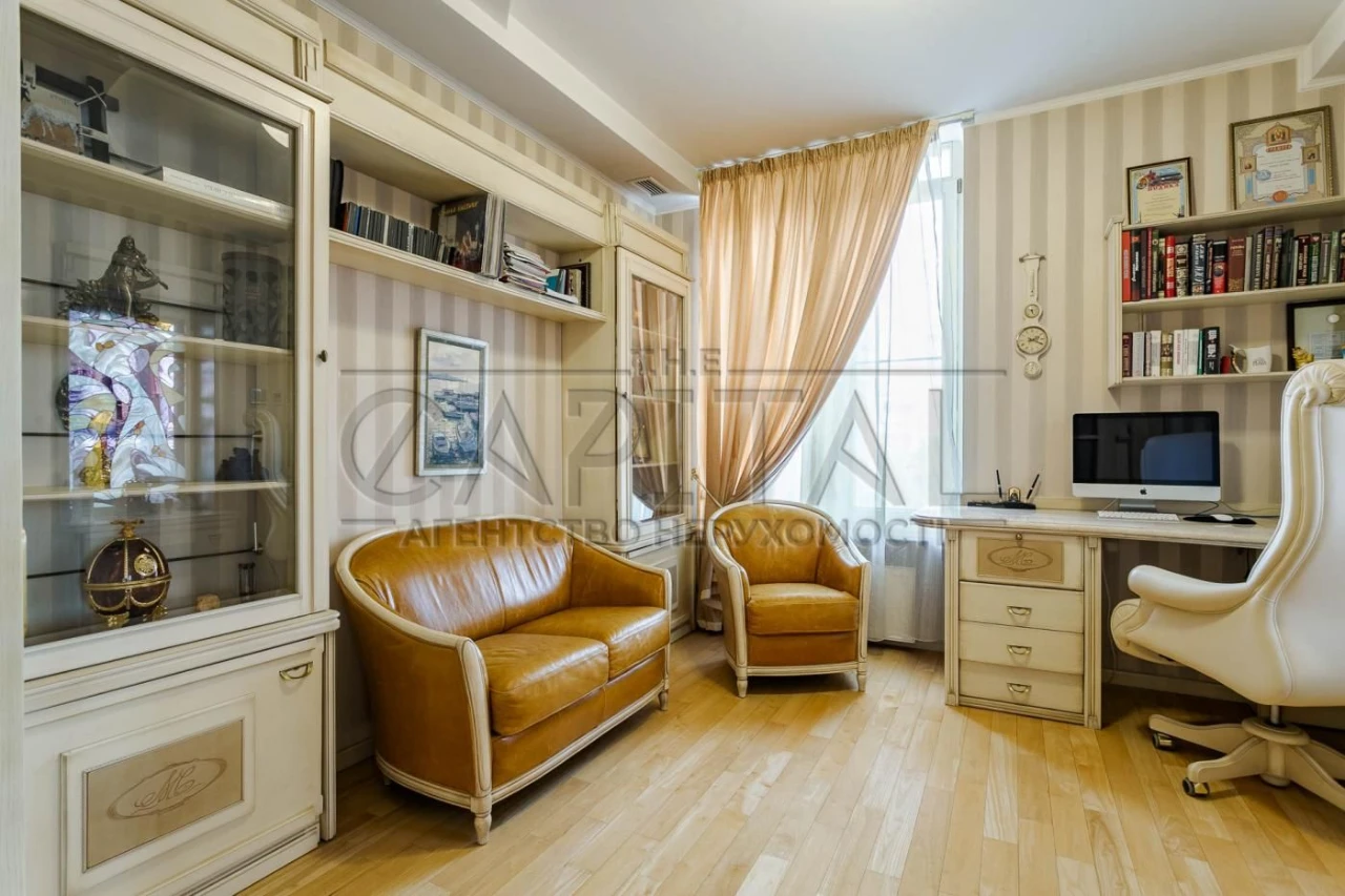 Продаж 3к квартири, ЖК Дипломат хол, вул. Жилянська, Голосіє