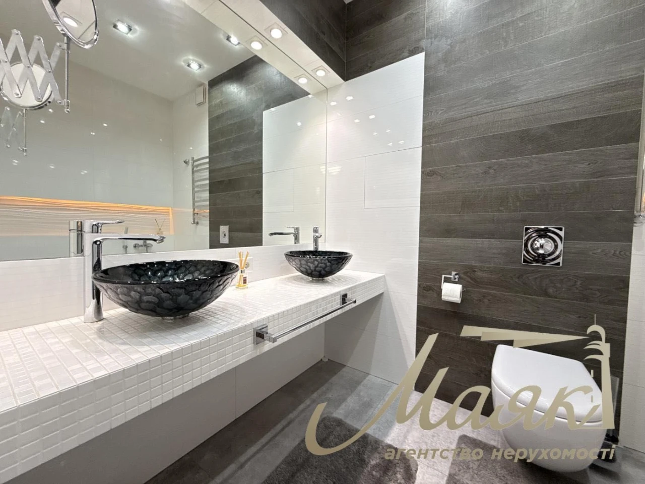 Продаж 3-к квартири 121 м2/ЖК Новопечерські Липки/вул. Андрі