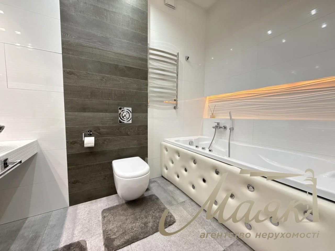 Продаж 3-к квартири 121 м2/ЖК Новопечерські Липки/вул. Андрі
