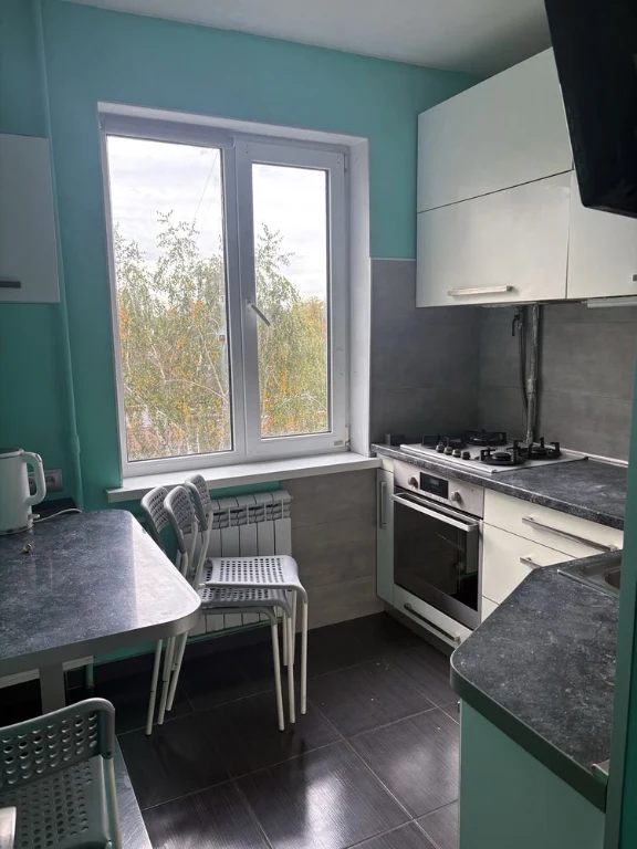 продаж 2 к квартири ,по вул.Лятошинського 26-А, 46.8 кв.м