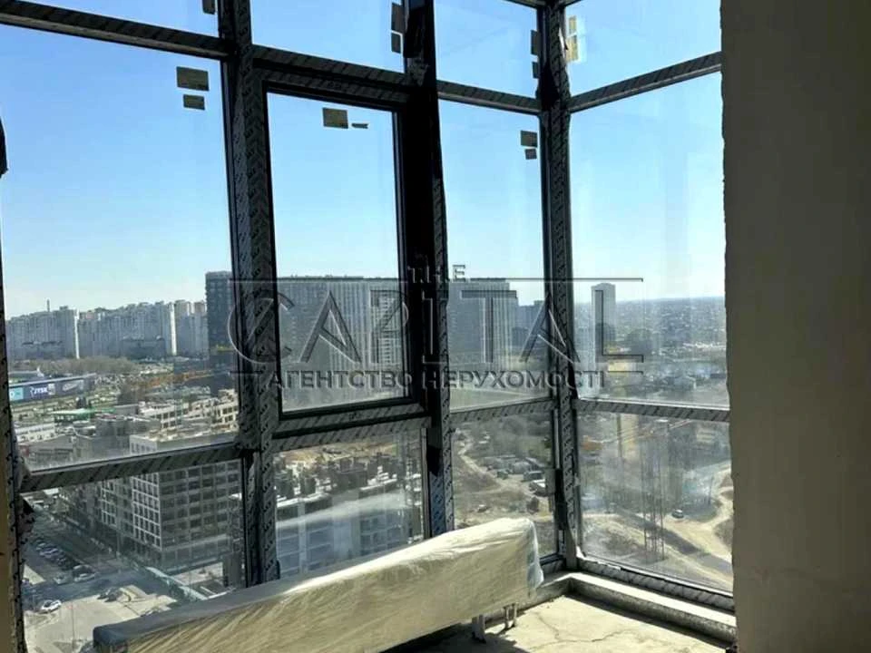 Квартира. Київ, Трускавецька вул.