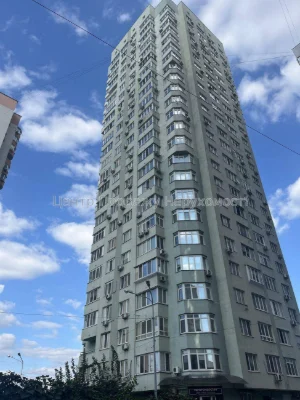 Продаж квартири у Києві