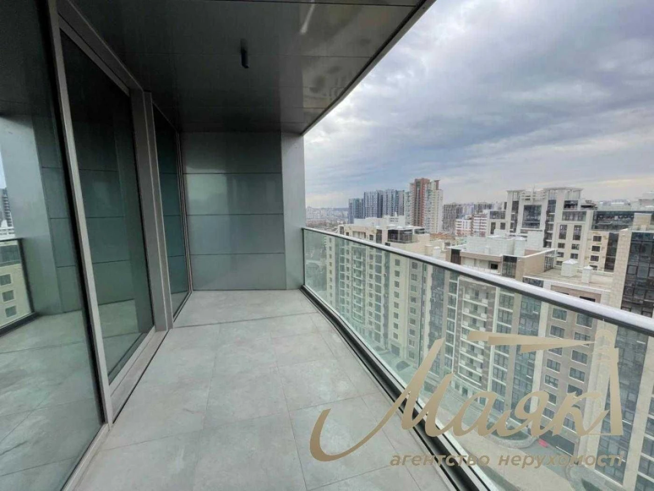 Продаж затишної 1-кім квартири у престижному ЖК Taryan Tower
