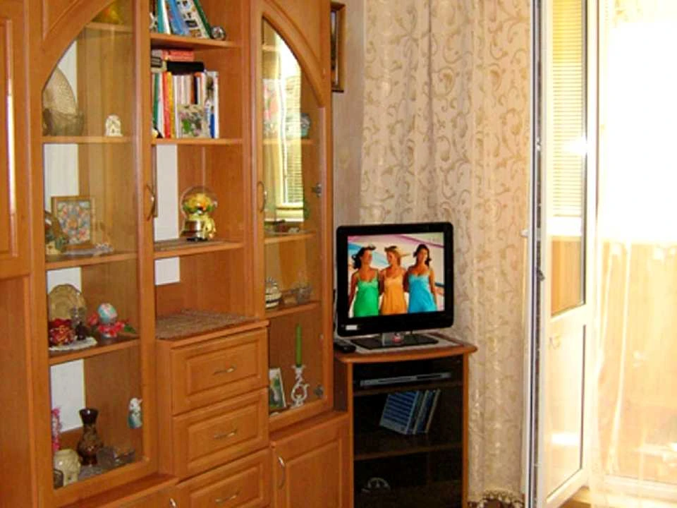 Квартира. Київ, Ревуцького вул.