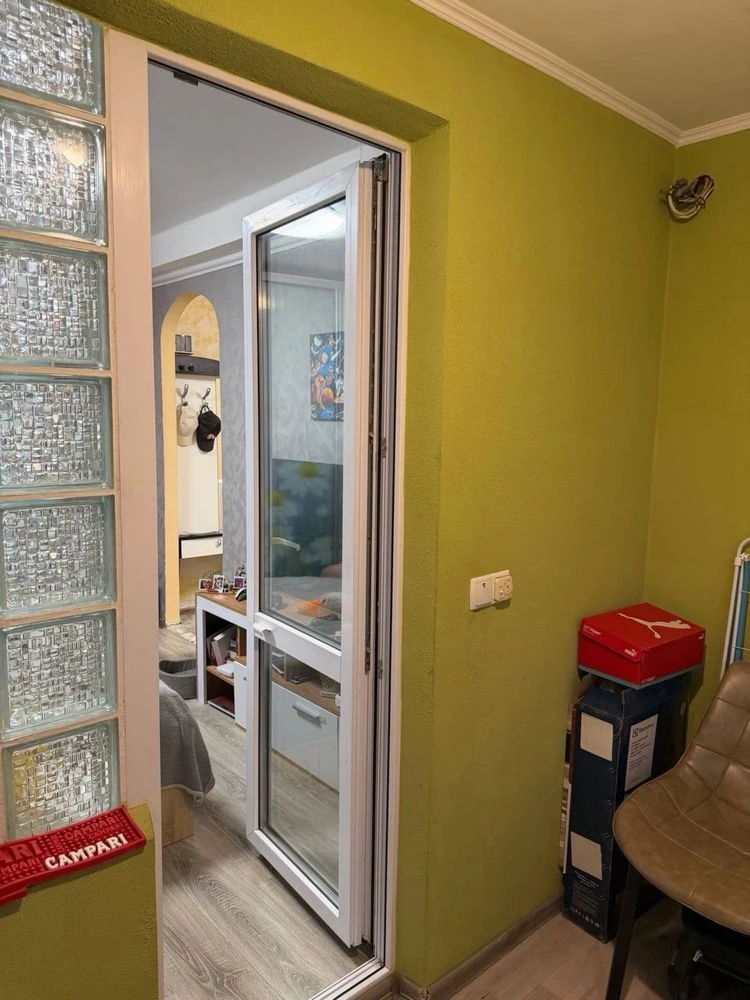 продаж квартири Сікорського