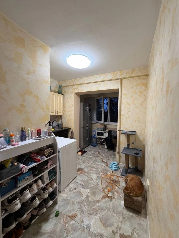 продаж квартири Сікорського