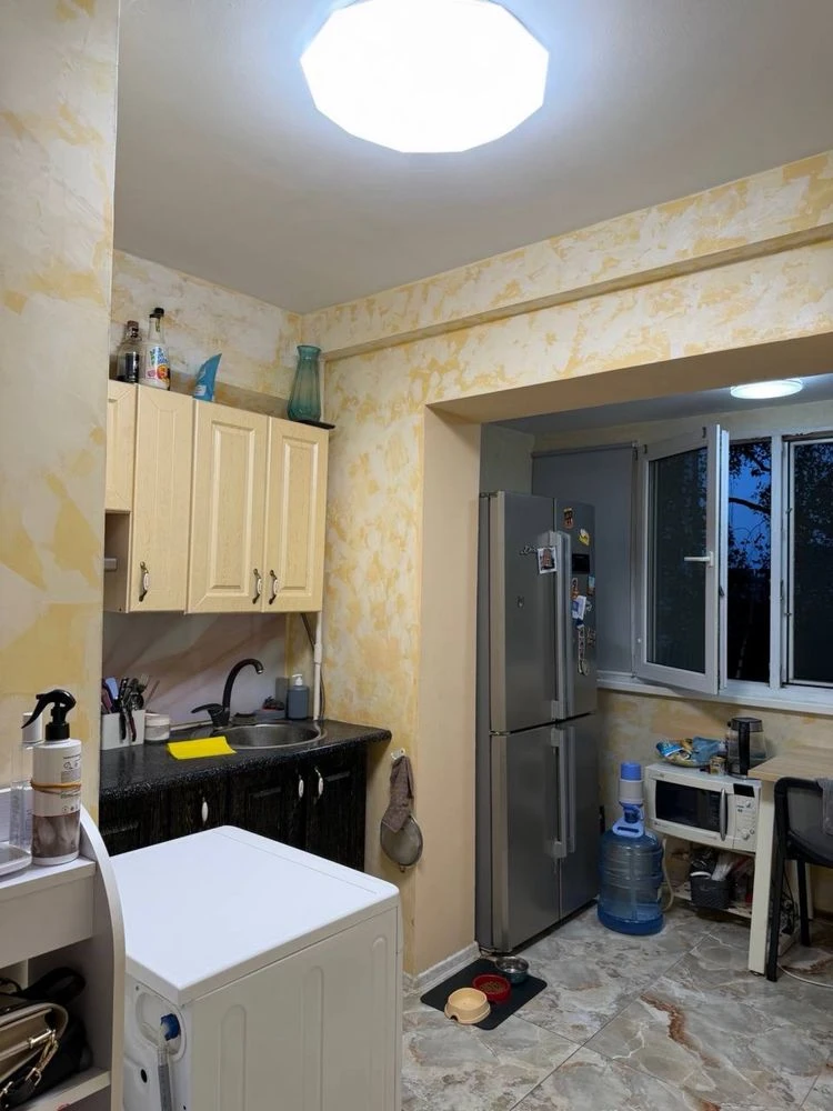 продаж квартири Сікорського