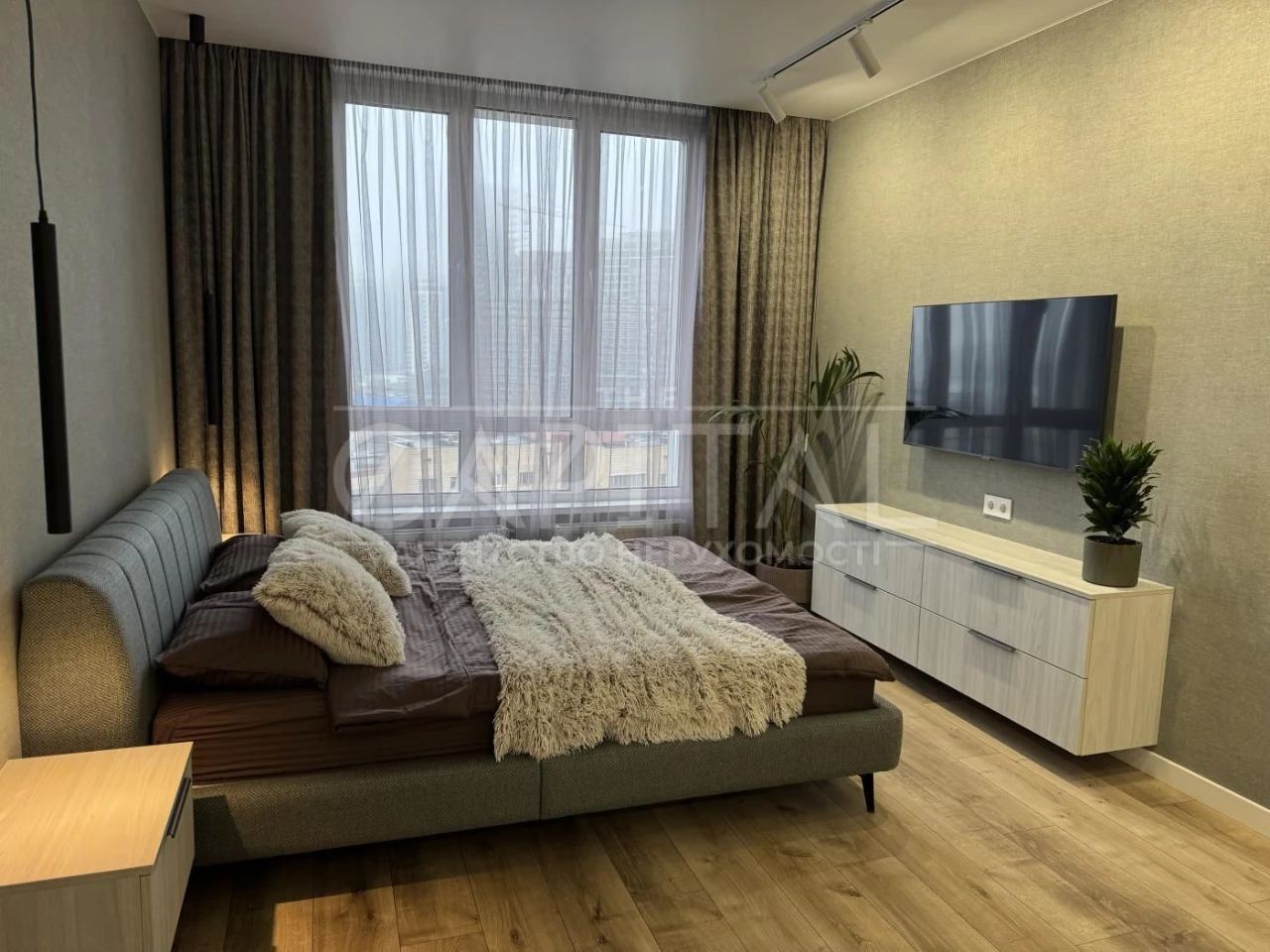 Продаж квартири, ЖК Новопечерська Вежа, Михайла Бойчука, Зві