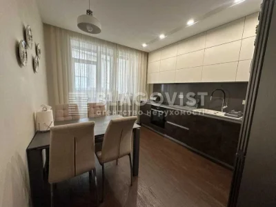 Продам 3 кімнатну квартиру вул Миколи Бажана 14 метро Осокор