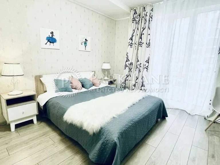 Продаж квартири Максимовича Михайла (Трутенка Онуфрія), 24б,