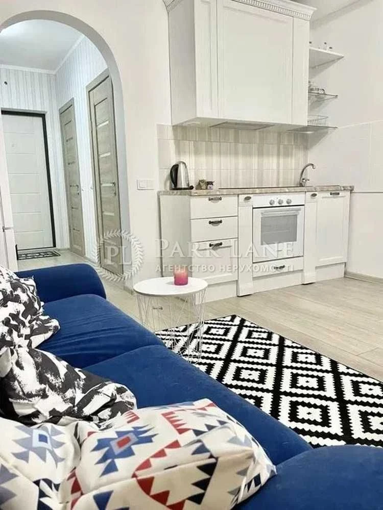 Продаж квартири Максимовича Михайла (Трутенка Онуфрія), 24б,