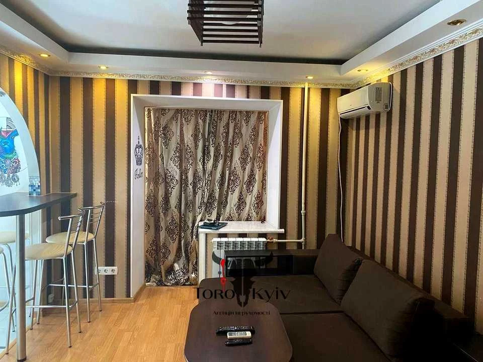 Квартира. Київ, Зоологічна вул.